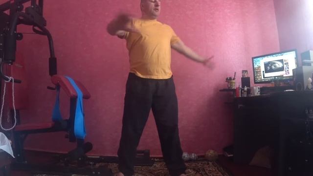 Жгонка , самое просто для развития гибкости, и востановления спины :)