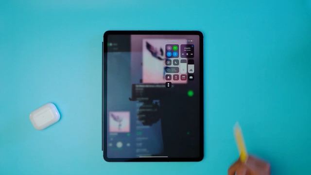 HOW TO CONNECT 2 AirPods With 1 iPhone/iPad to Share Audio