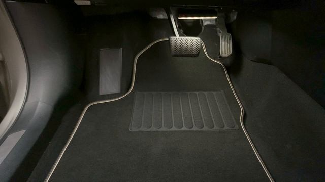 Lexus NX текстильные коврики в салон и коврик в багажник из Эва материала от компании Автоковрик