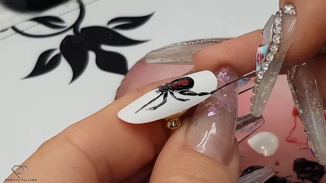 Realistic 3d spider painting. Watch me painting spider nail art. Black widow spider