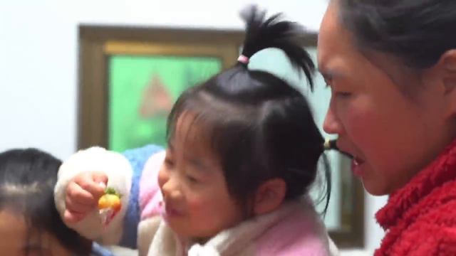 婆婆60岁生日胖妹下厨，炒鸡大闸蟹海鲜安排上，烧10个菜，全家庆祝吃过瘾！ #陈说美食