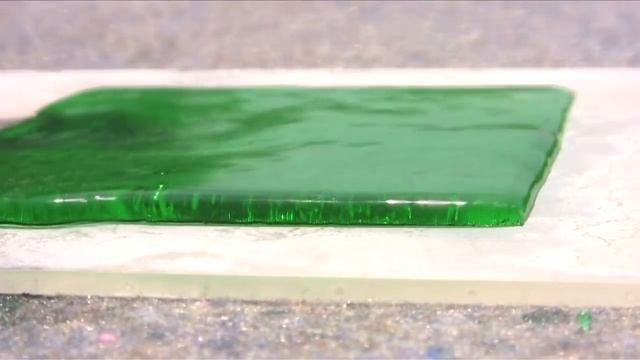 Супер-водоотталкивающая поверхность