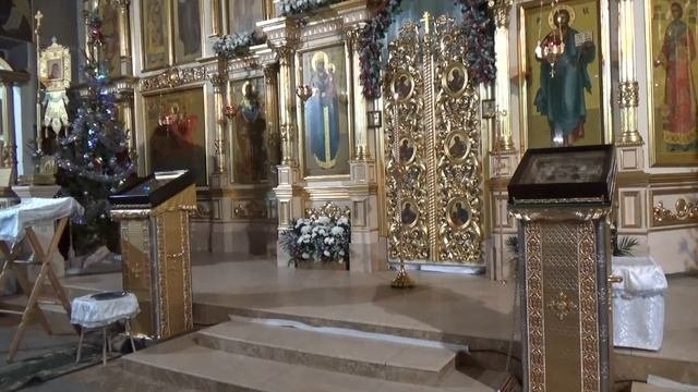 ПРЯМАЯ ТРАНСЛЯЦИЯ ТОРЖЕСТВЕННОГО РОЖДЕСТВЕНСКОГО БОГОСЛУЖЕНИЯ