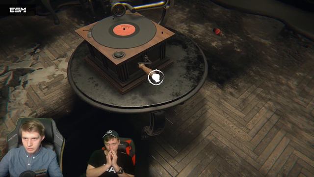TooEvilCandy и Chester1up трясутся от страха в Layers of Fear