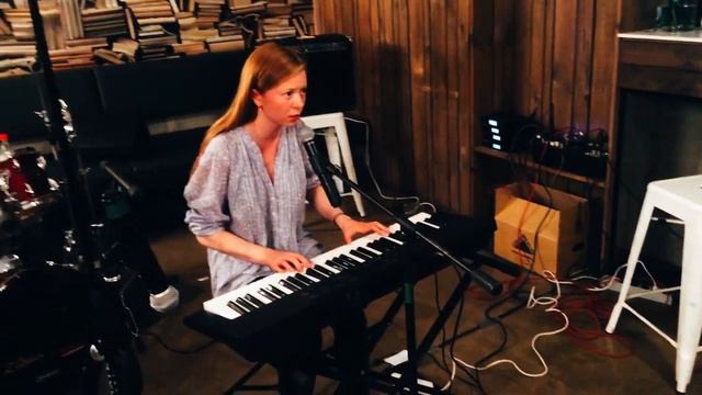 VLOG "ВЫСТУПЛЕНИЕ НА ФЕСТИВАЛЕ URAL MUSIC NIGHT/ УВИДЕЛА ДОРНА! / ЕКАТЕРИНБУРГ - ♥"