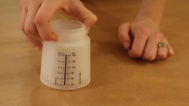 Découvrez les 5 bonnes raisons de craquer pour le biberon Zerø.Zerø