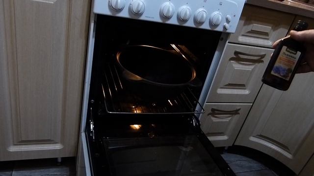 Подготовка чугунного казана 4,5 литра к использованию. Этап 2.