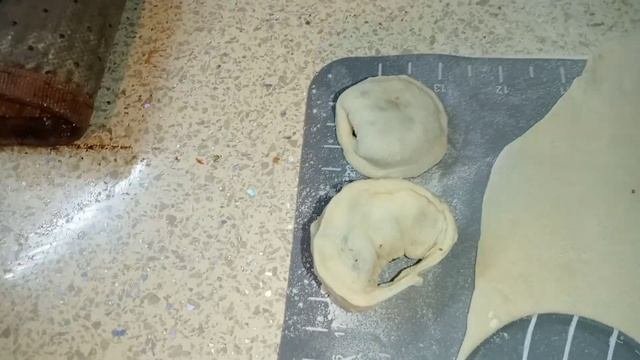 Жареные пельмени с рубленой говядиной такие пельмени Вы точно не ели. ?