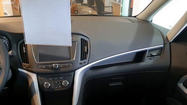 2019 Opel Zafira