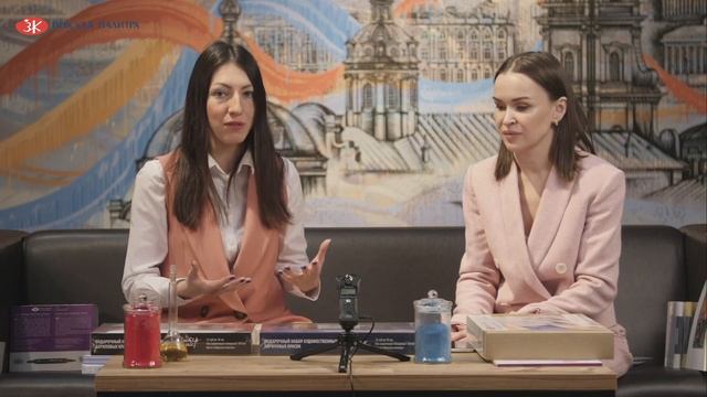 Эксперты о художественных материалах "Невской палитры"