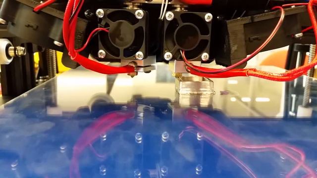 3D Printing with Real Metal!   Mendalmax 3 & Alloy Filament [aSzz7jWRlkQ]