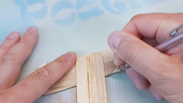 DIY - How to make a PISTOL from ice cream sticks. Do-it-yourself rubber shooter.