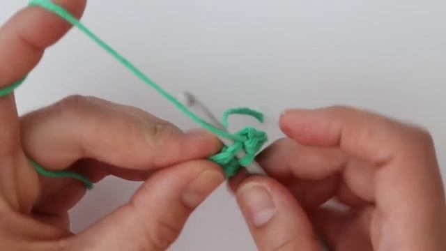 How to Crochet an Amigurumi Jellyfish for Beginners and Advanced