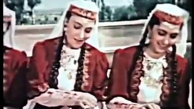 Армянские танцы