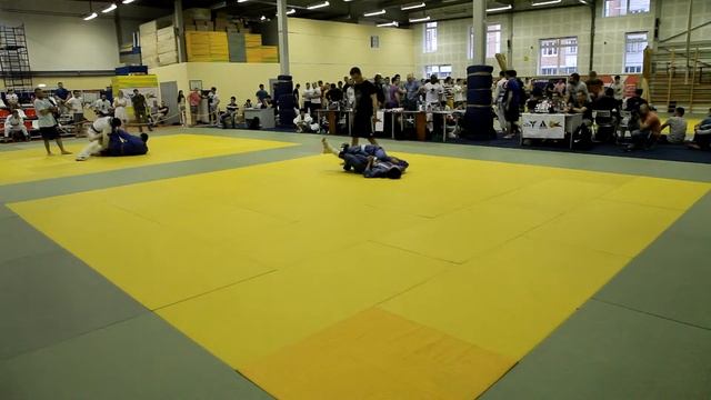 R.I.O. BJJ 2013. Антонова Байрата (Стрела Alliance) vs Михайлова Ксения (Клуб Единоборств №1)