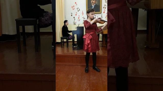 Бей Софія А.  Комаровський "Наввипередки"