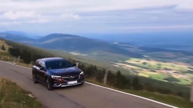 2018 Opel Insignia Country Tourer vs 2017 Volkswagen Passat Alltrack