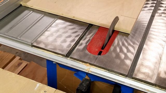 Kitchen Cabinet Build Part 14 - Cutting Toe Kicks on a Table Saw - SBW40