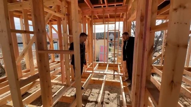 За 8 дней построили одноэтажный Каркасный Дом. Обзор, Отзыв, Цена.