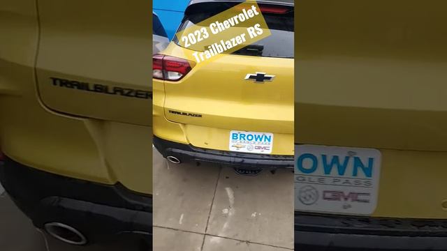 Nitro Yellow 2023 Chevrolet Trailblazer RS arrives @brownchevybuickgmcofeaglep1387