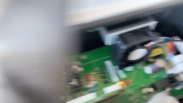 What's Inside the Amensolar 5kW Split-Phase Hybrid Inverter?