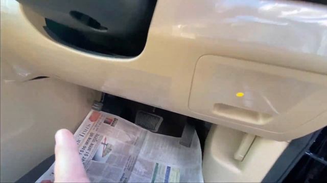Kia Carnival Prestige | 7 Seater | Real-life review | Carnival 2020 | Hindi | Motor Voice | BS6