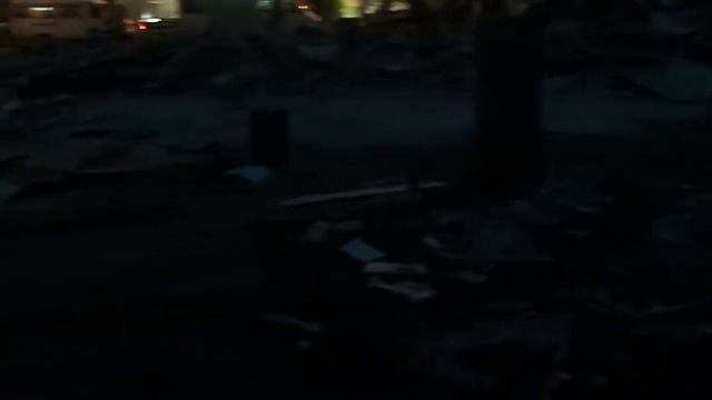 ЯСЕНЕВО..ЯСНОГОРСКАЯ 13 к 1  груда снесённого здания,,,