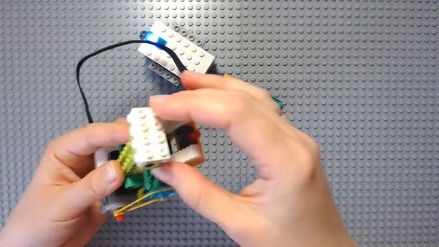 Робот-змея (snake) LEGO WEDO 2.0