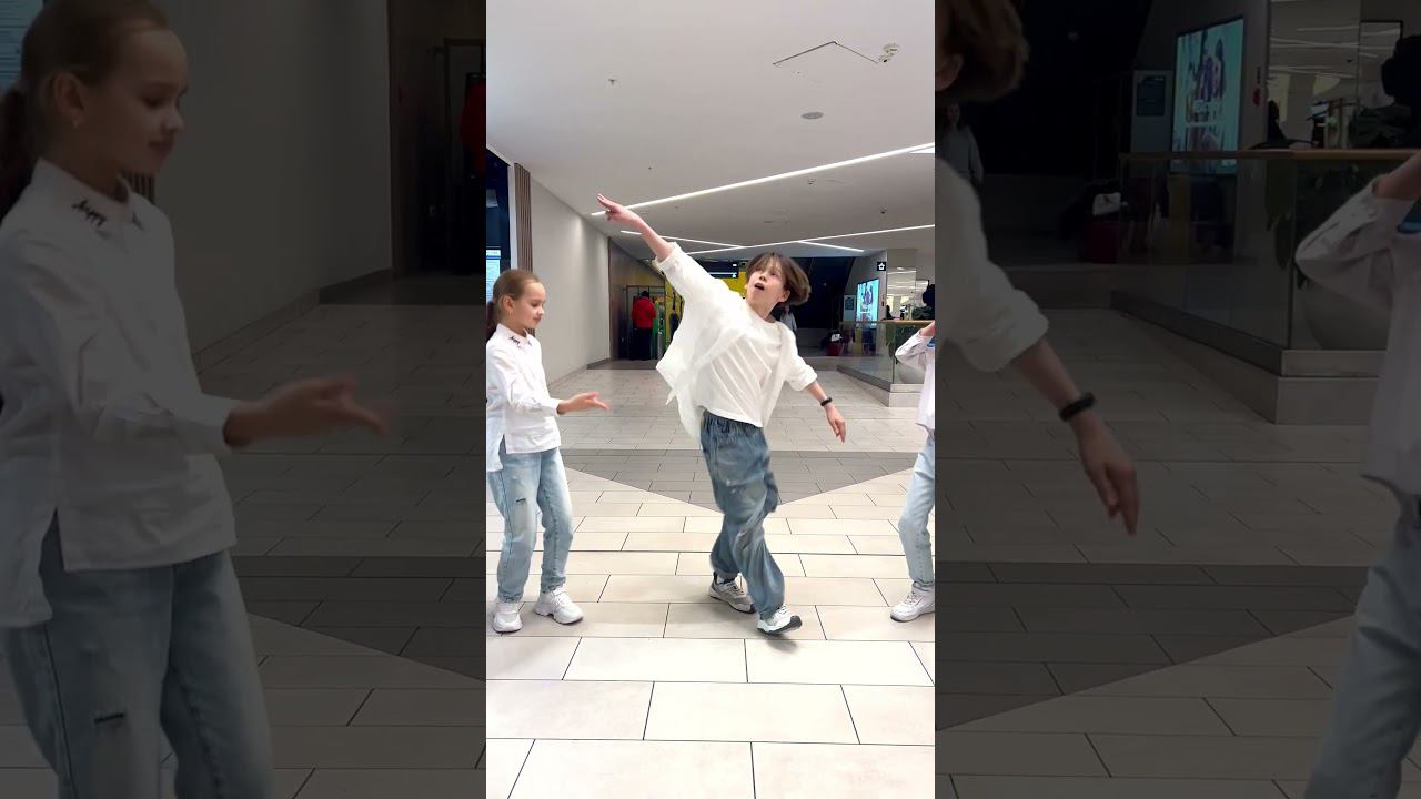 Шаффл Баттл  Who BEST DANCER ?  35 000 000 SUBS !!!