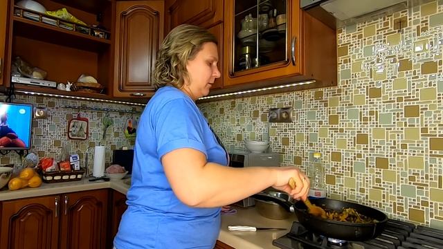 Жизнь в Чужом Доме ?♀️ Слёзы..Звонок МАМЕ ?СТОЖКИ ИЗ ФАРША