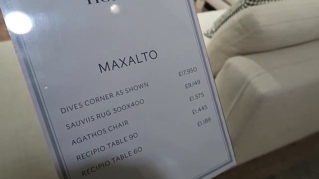 Christmas Tour of Harrods!  That London Life