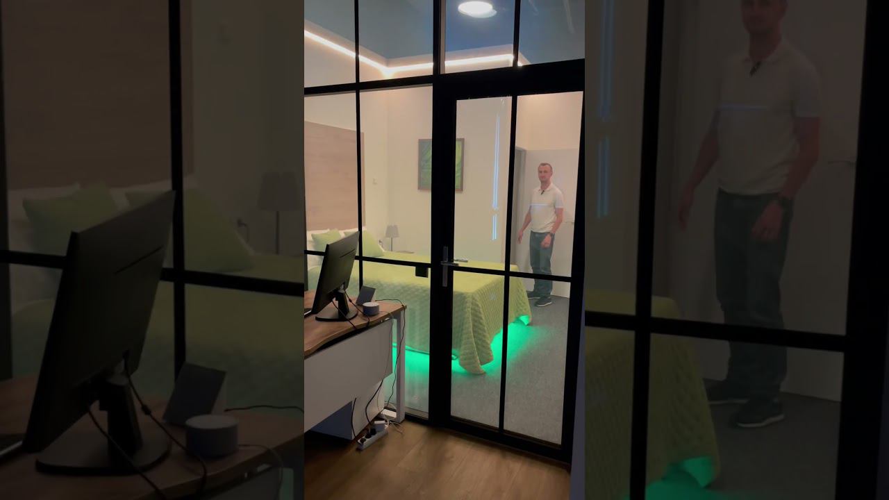 Смарт пленка #умныйдом #loxone #smarthome #knx #инженер #smart #apple #technology #электрика #дом