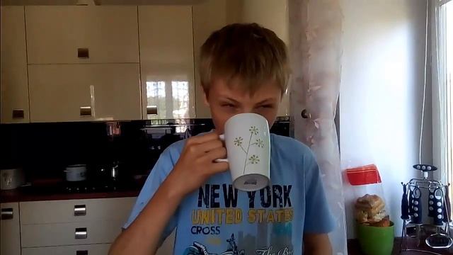 Mini Challenge/Выпить лимонный сок??