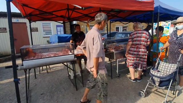 Крым.Саки.Рынок выходного  дня.