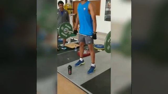 Harsh Tyagi workout in zym