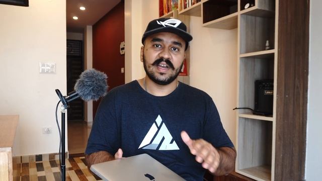 Apple MacBook Air M1 Long Term Review In Hindi In India!