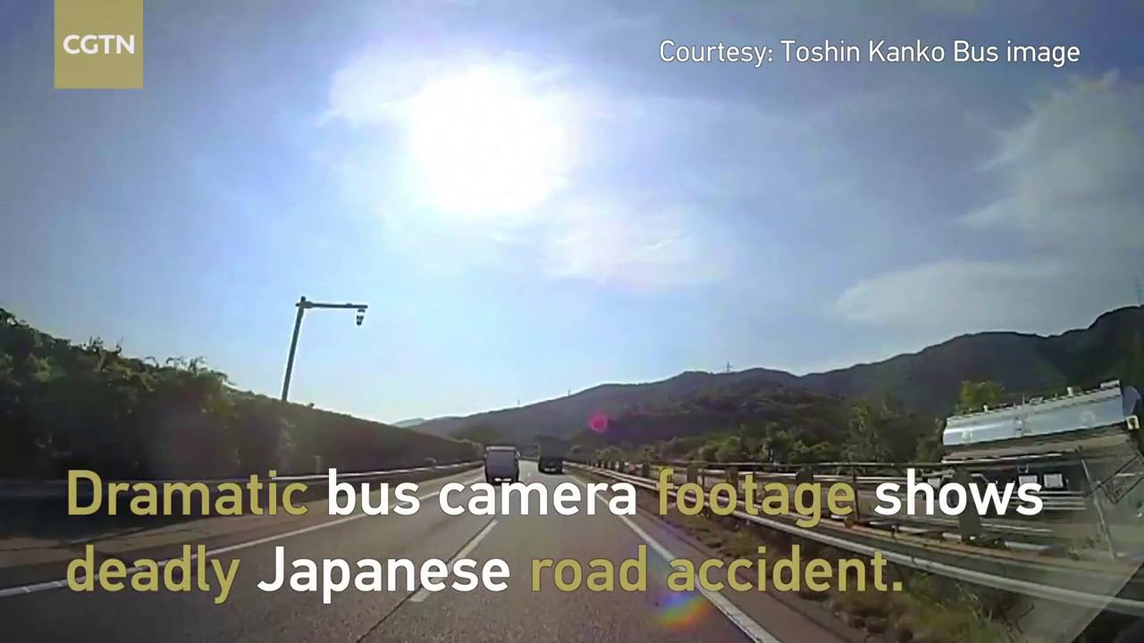 JAPAN  Dramatic highway accident kills driver, injures 45