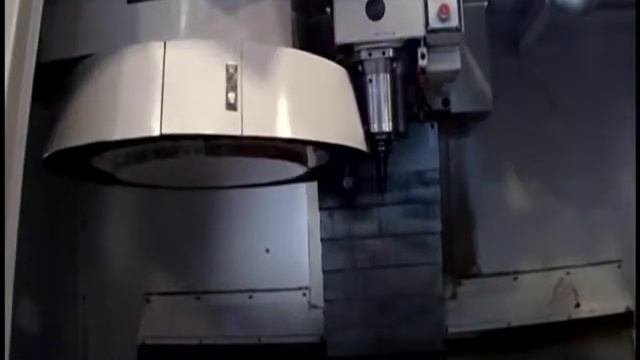 DAEWOO MYNX 500 Vertical Machining Center 2000