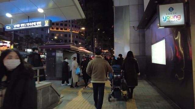 ??? Christmas Walk Tour Myeongdong Lotte & Shinsegae Department Store 명동 롯데백화점 신세계백화점 크리스마스 나이트 투어