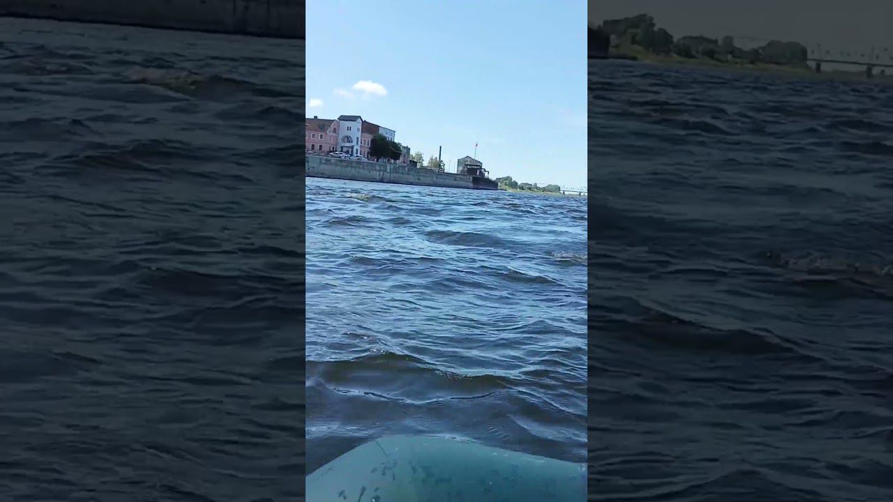 Проход под мостом К Луизы. Вид на Советск. #рыбалка