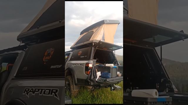 Nouveau Ford Ranger Raptor V6 2023 équipement Road trip Bivouac.
