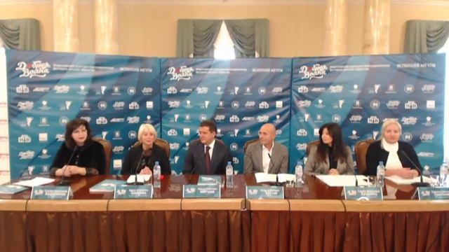 Финал фестиваля Игоря Крутого "Добрая волна". Пресс-конференция в Москве.
