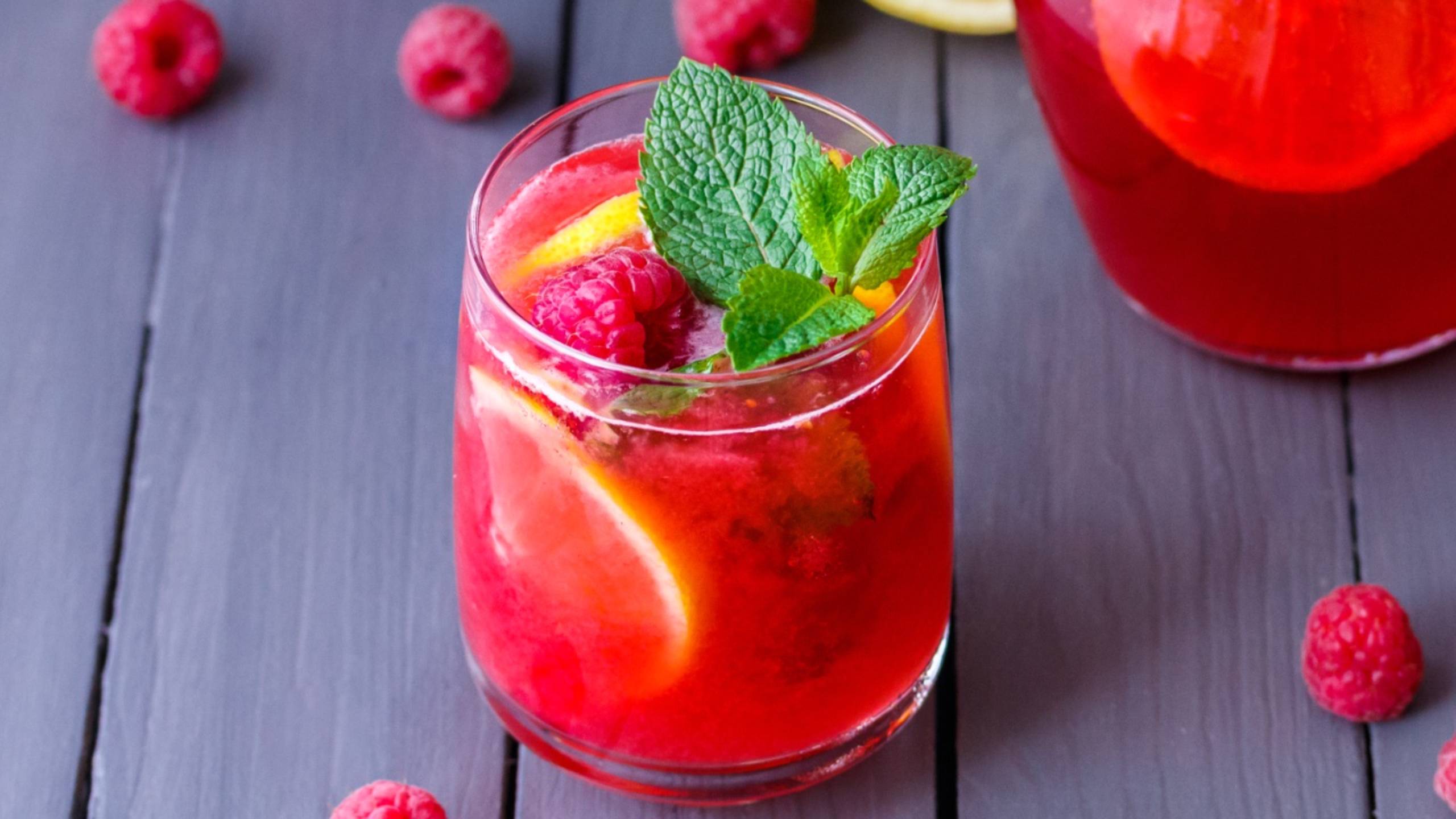 🍹 Малиновый лимонад — рецепт летнего освежающего напитка