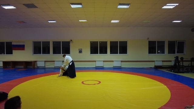KATATORI SHIHONAGE OMOTE. Use of centripetal forces.