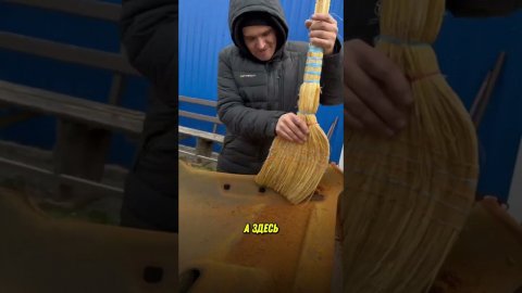 Как быстро снять старый клей, когда ты переклеиваешь потолок?