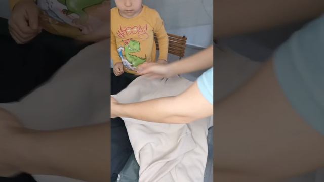 Распаковка вещей с Поизон. Дебютное видео маленького блогера