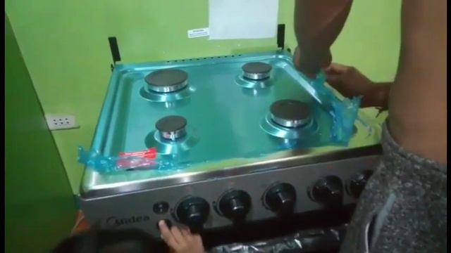 MIDEA GAS RANGE UNBOXING