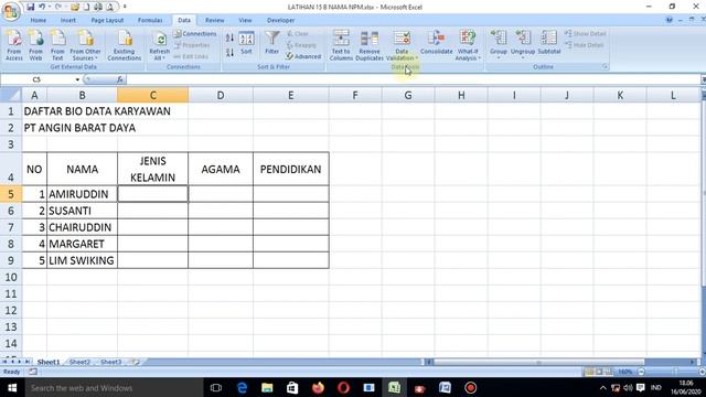 MATERI LATIHAN 15 B PENGGUNAAN TOOLBAR DATA VALIDATION RANGE NAME TABEL LIST  SOURCE APLIKASI EXCEL