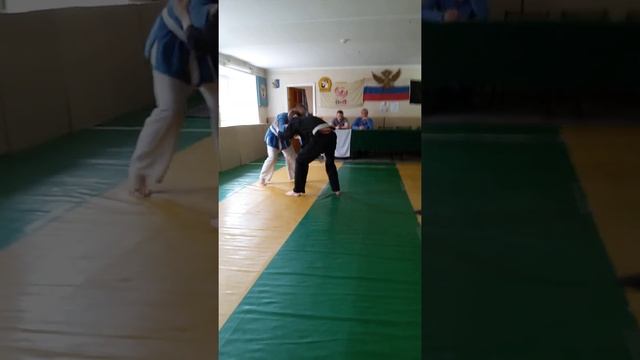 Турнир по джиу-джитсу 19.04.2015, Бутурлакин Антон