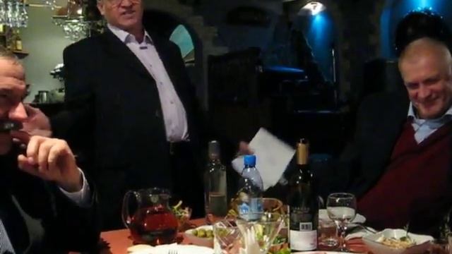 ЮБИЛЕЙ БРАТА-ДИПЛОМАТА!  Прикольные стихи и песня